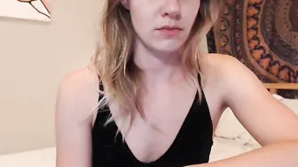 heather Hot Shlendra fingering himself