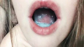 RoyMoa busty wench cums after handjob