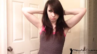 dakotacharmsxxx fucking pussy with cancer