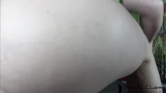 dakotacharmsxxx blonde plays with sex toy