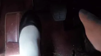 dakotacharmsxxx lovely maid