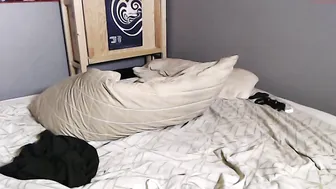 littlekushkitty hot bitch fucks herself with a phallus