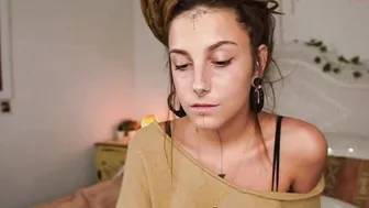 kaalikat Charming lady