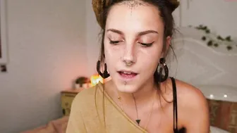 kaalikat Charming lady