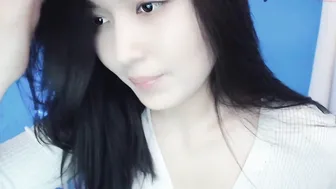 liraia Sultry blonde