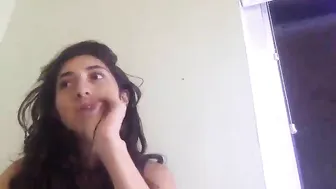 juliejoint busty  girl  fingering her pussy with a vibrator