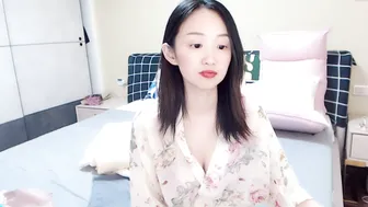 little_princess6 homemade bitch performs a striptease