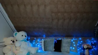 little_cherry__ crazy lady fondles her cunt in panties