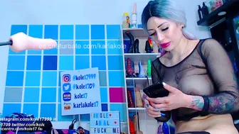 karlakole sultry woman fiercely jerks her pussy