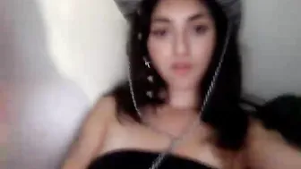 juliejoint petite hottie passionately jerks off her cunt