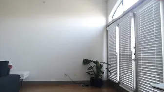 jordanleigh95 fucks herself in red dildo