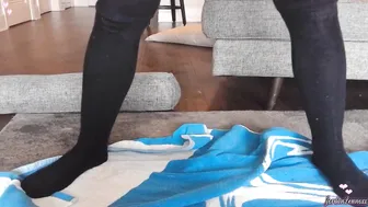 jordanlennoxx test curly shy in fries