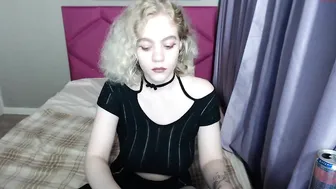 sweet_sin__ online show January 2020
