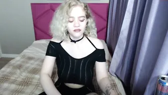 sweet_sin__ online show January 2020