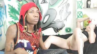 jeimmy203 rebellious slut licks dildo