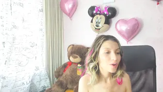 jessica_harrys gorgeous bitches do caressing in the shower