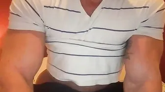 ironbutterfly69 beauty close fingers clit