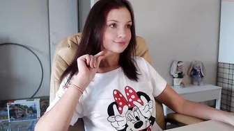 jennycutey slut female fucks both holes