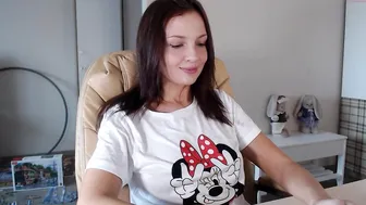 jennycutey slut female fucks both holes