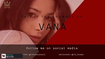 its_vana vicious bitch tightly stretches her pussy