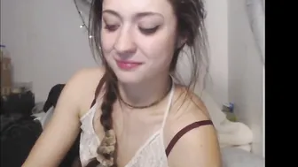 jascha_xx the bitch paid the courier for the pizza