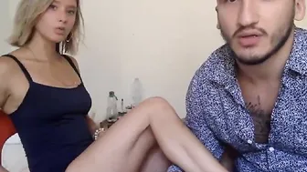 itshimwatchout beautiful woman in black clearly jerks off her vagina