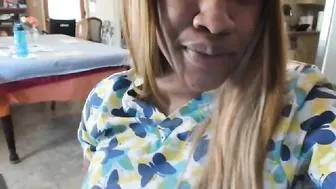 jasminekay chick chats in fries