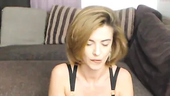 ingridnight beautiful harlot dancing striptease