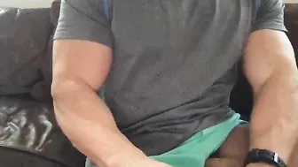 ironbutterfly69 black-haired bitch passionately masturbates cunt