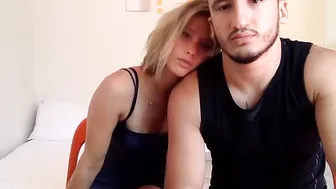 itshimwatchout beauty fucks her holes with dildos