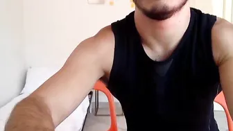 itshimwatchout beauty fucks her holes with dildos