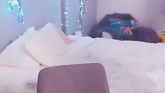 ivyontheqt cute chick fucks both holes