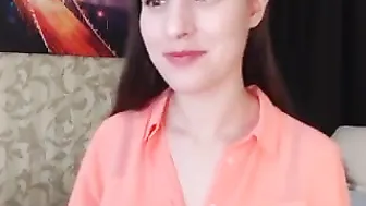 jenny_dove erotic dance and a good suction dildos from a blonde female