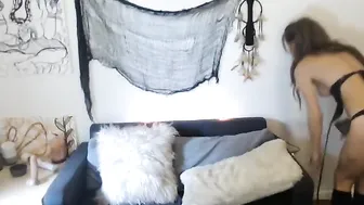 highfrequency fat woman punishes clit
