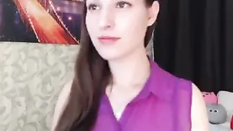 jenny_dove busty young lady removes her panties