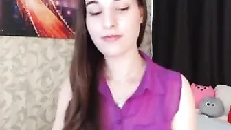 jenny_dove busty young lady removes her panties