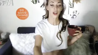 highfrequency Dark-haired Yana