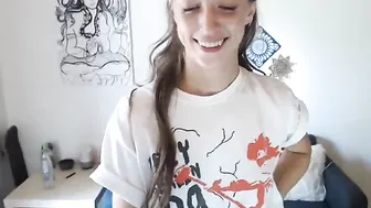 highfrequency busty slut jerks off and cums