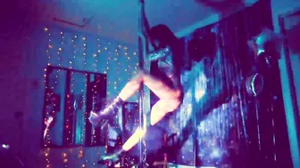Naomi Dee  passionate bitches saddled the phallus