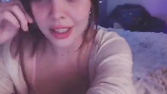 ivyontheqt crazy  girl  jerks off the anus in old age