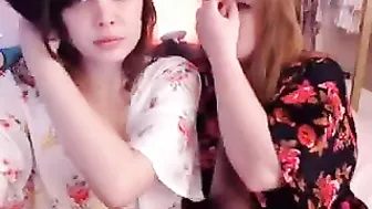 ivyontheqt sexy wench sucks dick