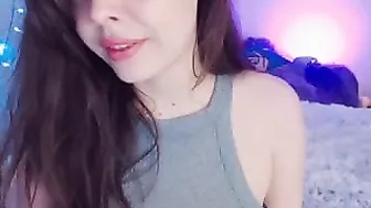 ivyontheqt dark chick seduces with big shapes