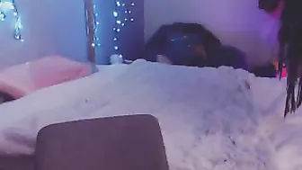 ivyontheqt busty babe gently caresses her pussy