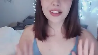ivyontheqt black-haired beauty fucks juicy crevices