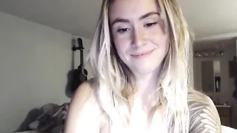 imperialkiss bitch undresses erotically