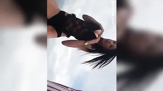 Hunny_Bunny24 imposing slut stiffens her cunt tight