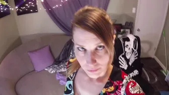 Keri Berry  hot babe jerking off pussy