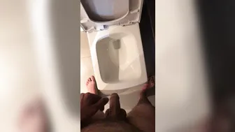 keiranlee girl in stockings shows juicy ass