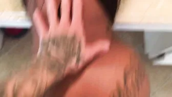 sarahbanksxxx sexy lady caresses pussy