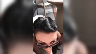 emily_balfour gorgeous mare fucks pussy with phallus